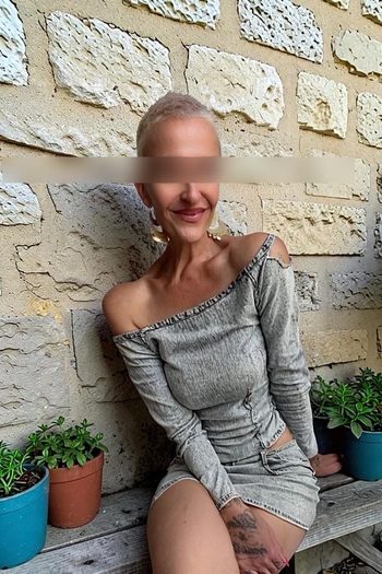 Escort Augsburg – Tia Bloom