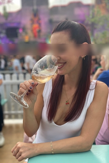 Escort Düsseldorf – Joyce Carter