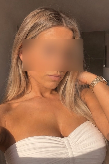 Escort Essen – Amalia Maybach