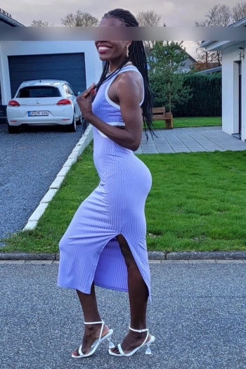 Escort Venus Clark from Bonn