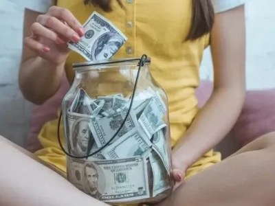 Soll ich oder soll ich nicht? Welche Vor- und Nachteile hat das Arbeiten als Escort?