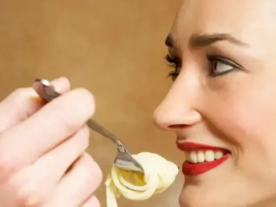 Men fattening their women: the feeding fetish