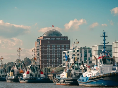 Escort Service Hamburg: Services, Process & Hanseatic Professionalism