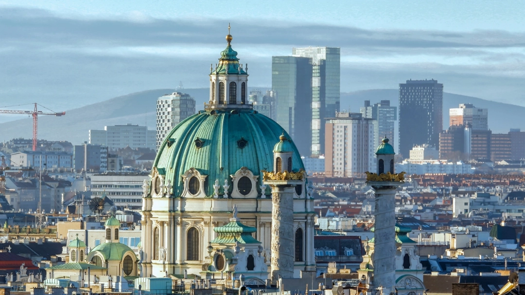 The best nightclubs for an escort date in Vienna