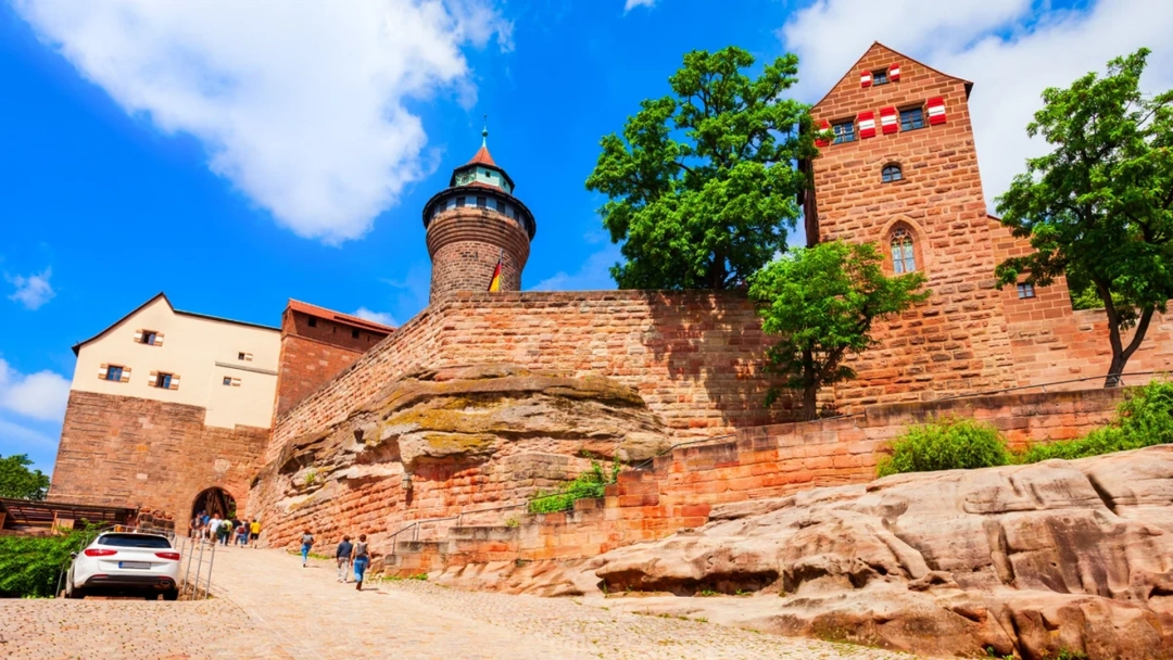 Nürnberg mit einer Escort Dame erleben