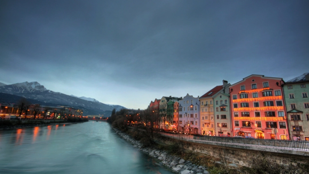 Experience unforgettable moments with BB Escort in luxurious restaurants and hotels