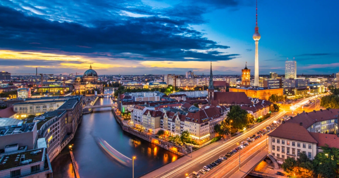 How Does an Escort Service in Berlin Work?