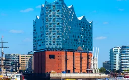 Overnight Escort Hamburg: Exclusive Nights Full of Style, Intimacy & Hanseatic Charm