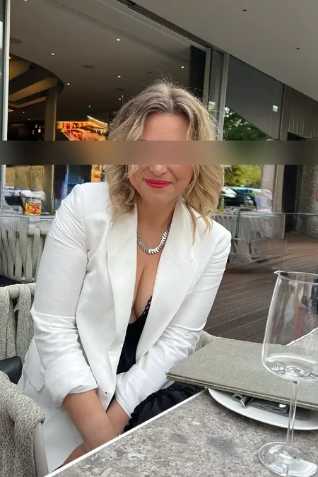Lera Duval, 38 aus Frankfurt/Main