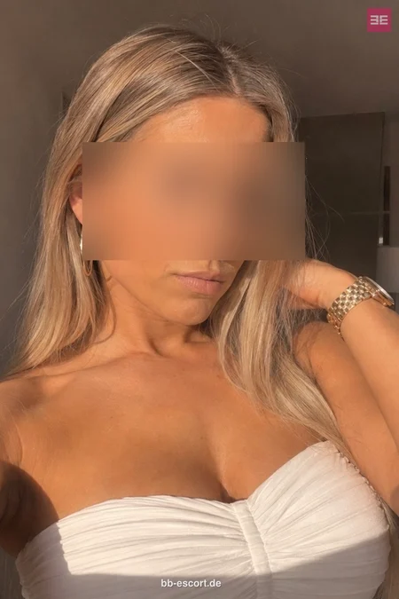 Escort Essen – Amalia Maybach