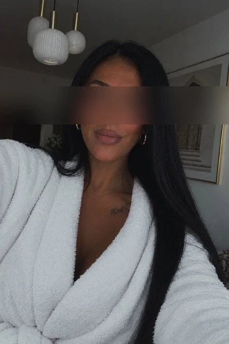 Naomi Schöner, 33 aus Stuttgart
