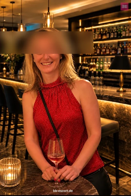 Viktoria Riester, 49 aus Freiburg