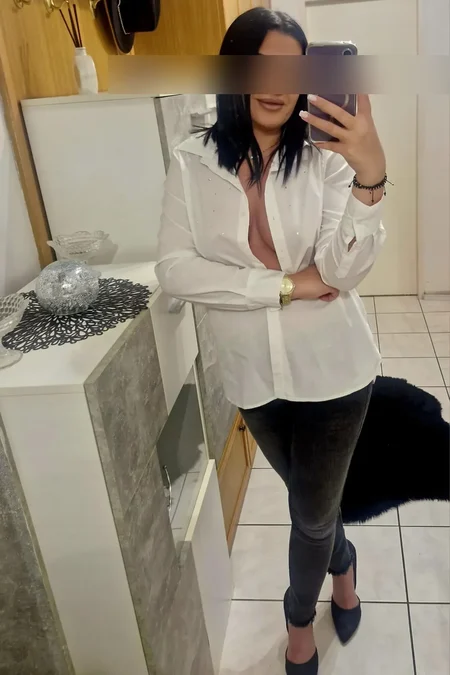 Sonia Lopez, 33 aus Salzburg