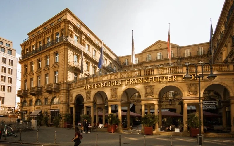 Top 10 Luxushotels in Frankfurt am Main für das perfekte Sextreffen
