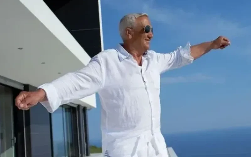 What is a sugar daddy?