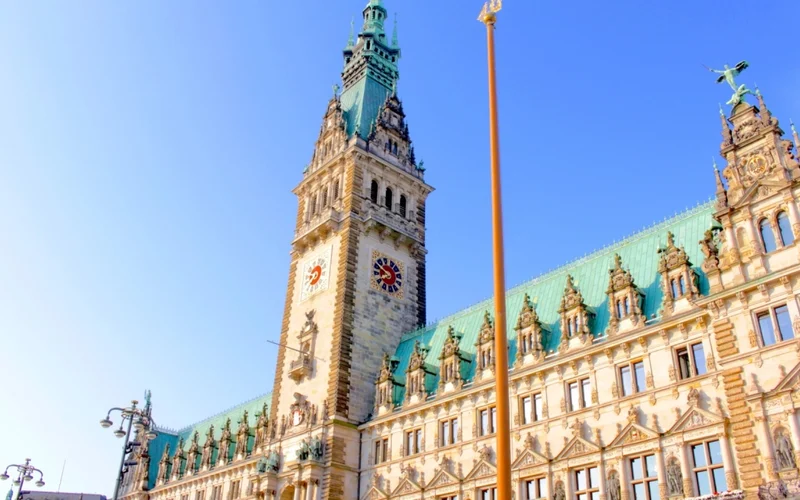 Schönste Locations für ein Escort Date in Hamburg