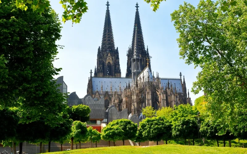 Experience Cologne with an escort lady