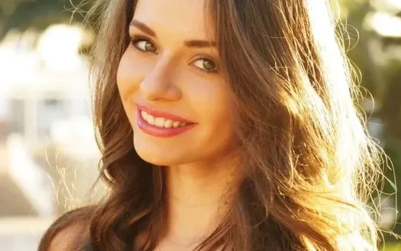 Rather 18 young and crisp, or mature and experienced?