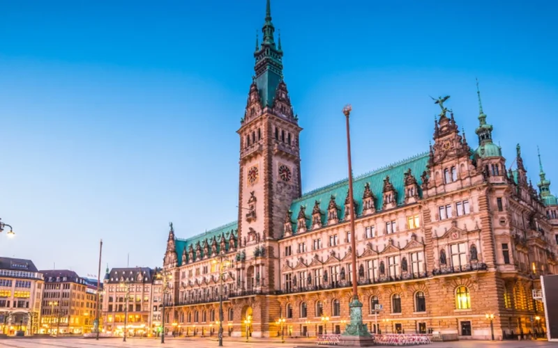 Business Escort Hamburg: Professional Companionship for Meetings, Events & High-Level Corporate Occasions