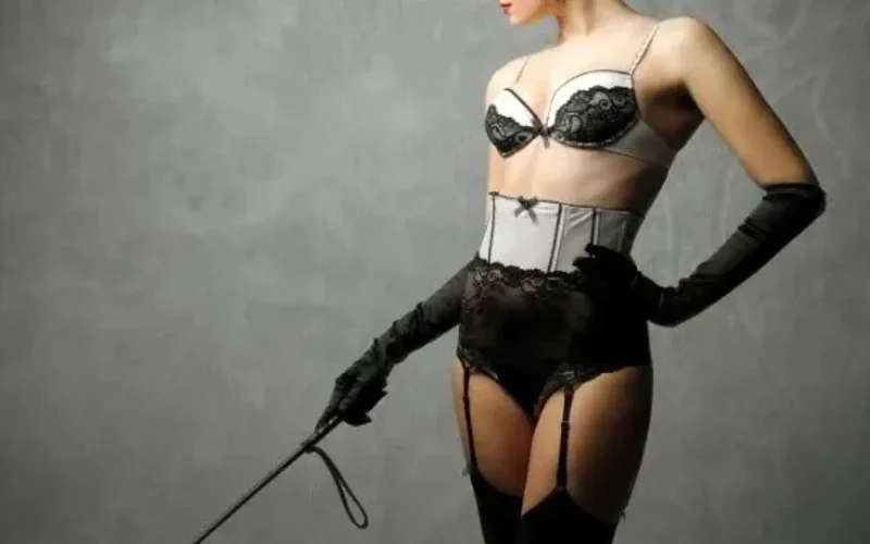 FLR - Female led relationship