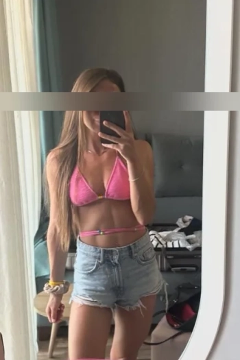 Escort Linda Caruso from Düsseldorf