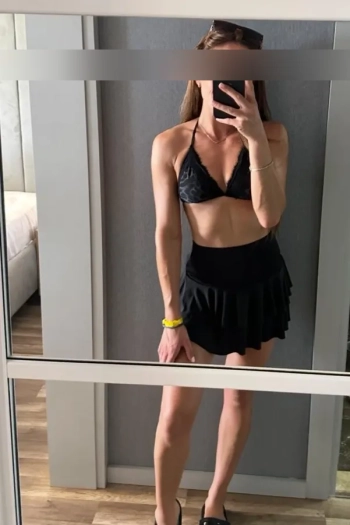Escort Linda Caruso from Düsseldorf
