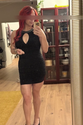 Escort Juna Sauermann from Bonn