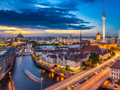 Wie funktioniert ein Escort Service in Berlin?