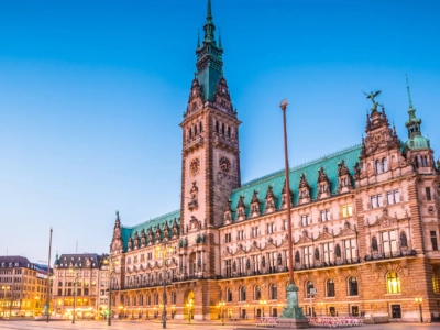 Business Escort Hamburg: Professional Companionship for Meetings, Events & High-Level Corporate Occasions